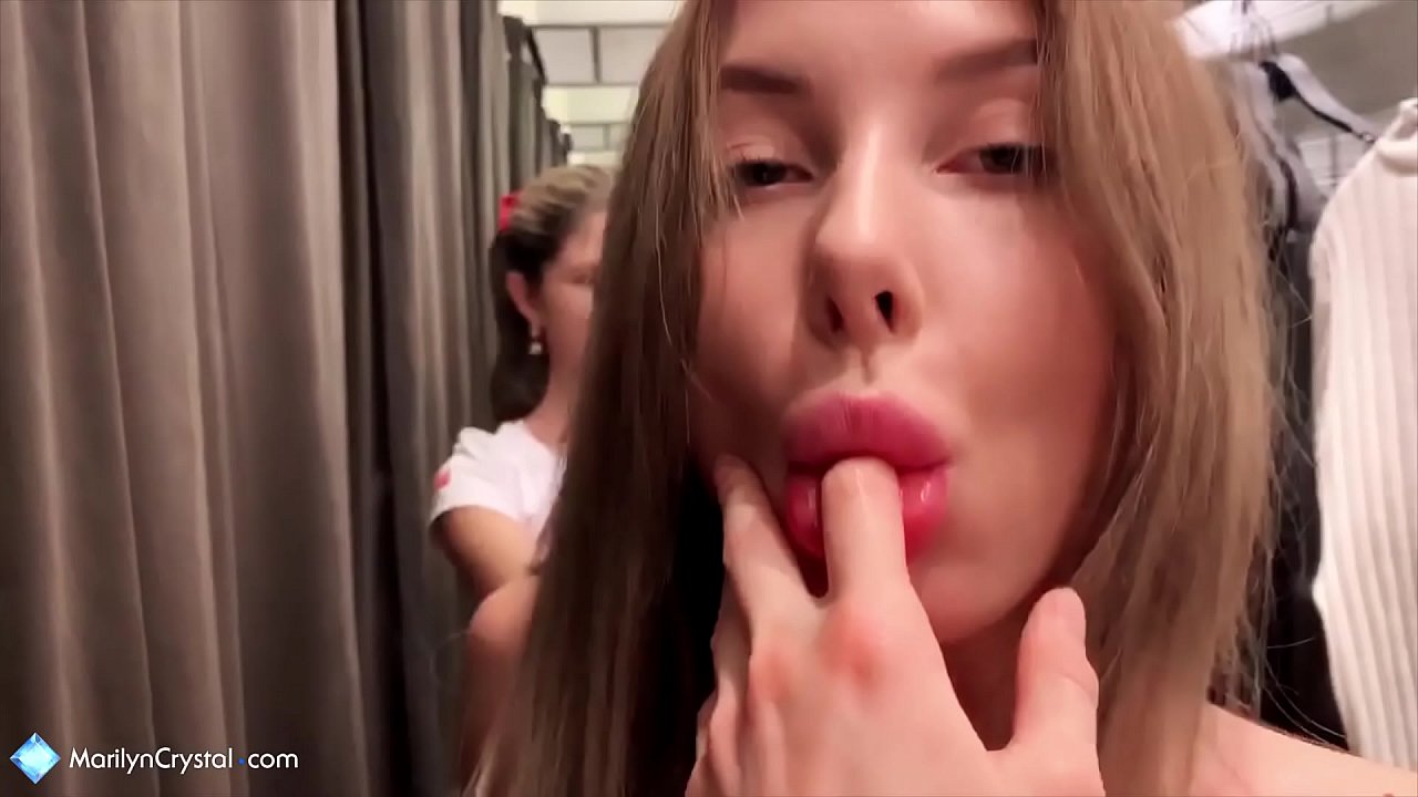 Лесбіянкі мастурбуюць і лізаць шапіках крама - Джын Герсан Крышталь Мэрылін